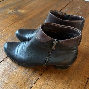 Regarde Le Ciel Stefany Booties Leather Size EU39